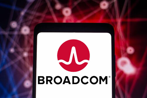 Broadcom es la otra NVIDIA: entra en el selecto grupo del billón de dólares y no para de crecer gracias a la IA