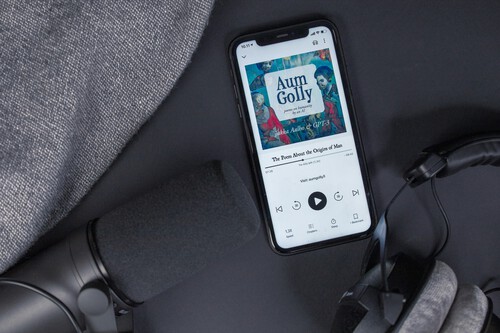 Los audiolibros son la última conquista de la IA. Ya no los narran humanos, sino voces sintéticas