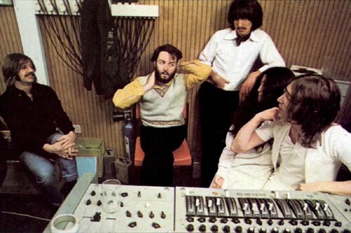 The Beatles lanzan su última canción gracias a la IA. Un estreno que no se libra del debate ético de usar la voz de un muerto