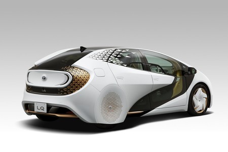 Toyota presenta su prototipo de coche autónomo dotado de una IA para mejorar la atención de los pasajeros y comunicarse con ellos